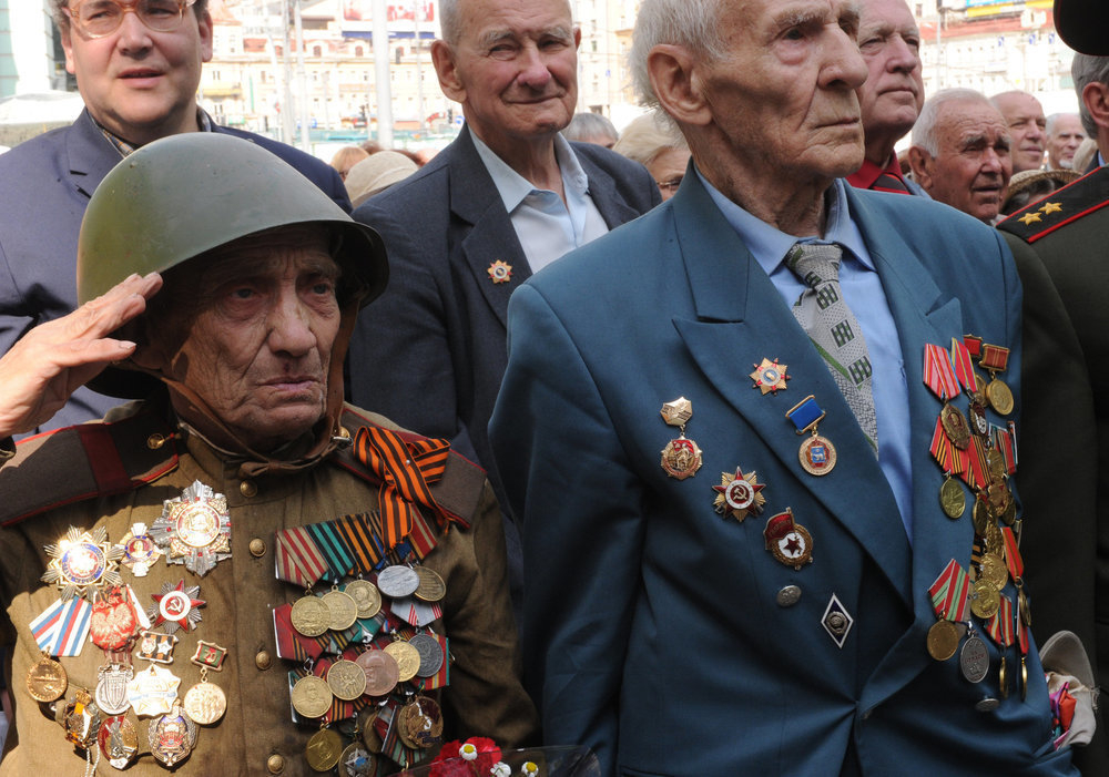 Волжским ветеранам ко Дню Победы дадут по тысяче рублей