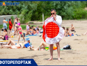 Лето, солнце, песок и счастливые лица: волжский пляж забурлил жизнью