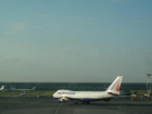 Три самолета за ночь совершили экстренную посадку в Волгограде