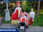 В Волжском прошел парад колясок