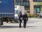 Близ Волжского сбили мужчину, идущего по обочине