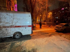 Водителя скорой помощи сбила его же машина во дворе Волгограда