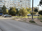В Волжском продолжают ограждать парковку после выявленных прокуратурой нарушений