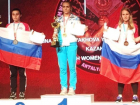 Мировую бронзу по армрестлингу выиграла школьница из Волжского
