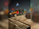 Автоколонна прокомментировала крушение вышки на трамвайных путях в Волжском