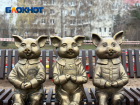 Три поросенка поселились в Волжском: новый арт‑объект покорил горожан