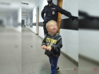 Разыскивается мать, оставившая малыша на улице в Волгограде