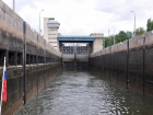 Из-за сброса воды на Волжской ГЭС снова остановили паромную переправу