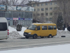 В Волжском у маршрутки с пассажирами отвалилось колесо в центре города
