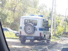 Припаркованный на зеленой зоне полицейский "уазик" возмутил водителя из Волжского