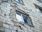Еще один пациент выпал из окна: трагедия в ковидном госпитале в Волгограде