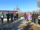 В Волжском чествовали героев войны у Братской могилы
