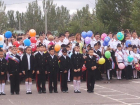 Кадетская школа в Волжском встретила новый учебный год без директора 