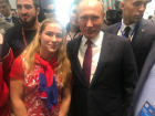 "Папарацци" поймали известную волжанку с Путиным