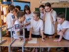 В российских школах начали тестировать оценки за поведение