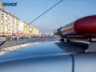 Подростки на мотоцикле врезались в авто в Волжском 
