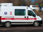 35-летний мужчина выпрыгнул из машины скорой на трассе под Волгоградом и погиб