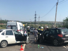 Лобовое столкновение двух авто в Волгоградской области попало на видео: ранены 3 человека