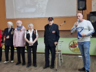 Ветераны ВОВ и дети Сталинграда поучаствовали в традиционной акции «Сирень Победы»