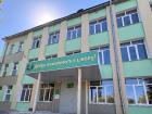 В Волжском начали распределять учеников школы №13 после начала учебного года