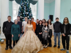 Школьники из Волжского стали участниками главной елки региона