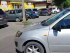 Припаркованный автомобиль напугал волжан самостоятельным выездом со стоянки