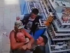 Опубликовано видео задержания опасного педофила в магазине в Волгограде