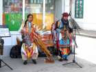 Волжских зоозащитников шокировали гастроли  индейцев-музыкантов