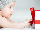 C 2019 года новорожденные по всей России будут получать подарки