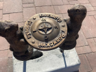 В Волжском по всему городу устанавливают 30-сантиметровых сусликов. Говорят, это потому, что Волжский - «город первых»