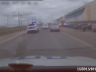 В Волжском на видео попала погоня за бесправником с тремя экипажами 
