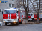 Известна причина пожара в кирпичном здании в Волжском