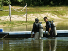В Урюпинском районе водолазы ищут тело 17-летней девушки из утонувшего автомобиля 