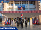 Волжский отметил День Государственного флага: яркий фоторепортаж