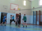 В Волжском стартовал турнир по баскетболу
