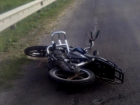 Водитель скутера покалечил ребенка и сбежал с места ДТП в Волжском