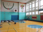 Общественники региона проинспектировали спортзалы сельских школ- тренироваться в них опасно 