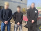 В Волжском водитель «шестерки» устроил покатушки с пассажирами на крыше