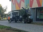 У ЦУМа в Волжском начали массово удалять ёлки