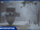 Густой туман превратил Волжский в декорации к романам Кинга: фоторепортаж