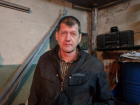 Обманутый дольщик "АхтубаСитиПарк" из Волжского вынужден жить в гараже