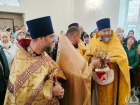 В храме Волжского впервые за 18 лет прошла Божественная литургия