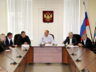 Волжским депутатам пожаловались на уличное освещение, но обсуждение проблемы отложили на потом