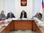 В Волжском обсудили помощь семьям региона