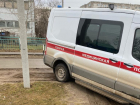 Кареты «скорой помощи» застревают на бездорожье в Волжском