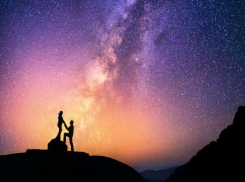 Овны столкнутся с ревностью, а Раков ждет шопинг