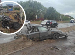 Выжившие в страшном ДТП на трассе под Волжским в реанимации