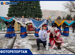 От казачьего Деда Мороза до боев подушками: Волжский отпраздновал Рождество с народным размахом