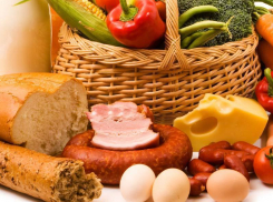 Минимальный набор продуктов питания упал в цене по Волгоградской области