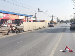 Тройное ДТП с мотоциклистом произошло в Волжском: есть пострадавшие